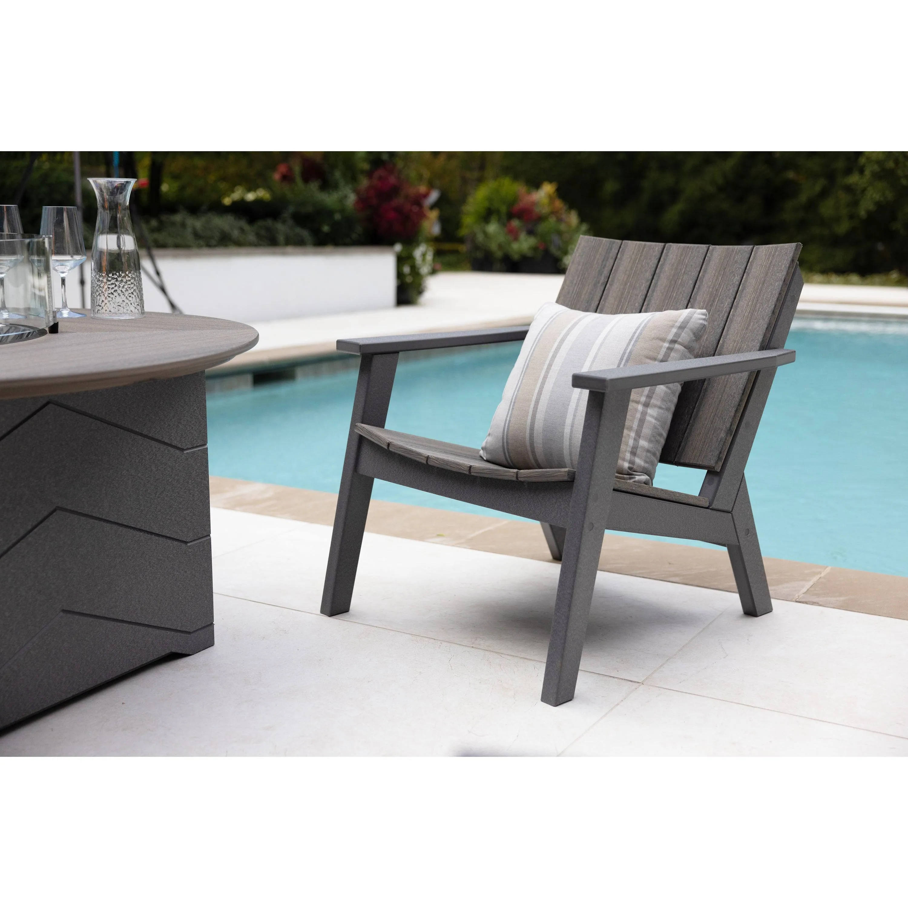 MAD Poly 5 Piece Firepit Chat Group